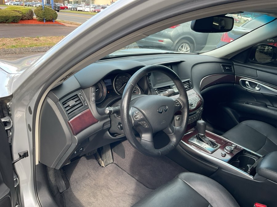 2018 INFINITI Q70 LUXE - Photo 29