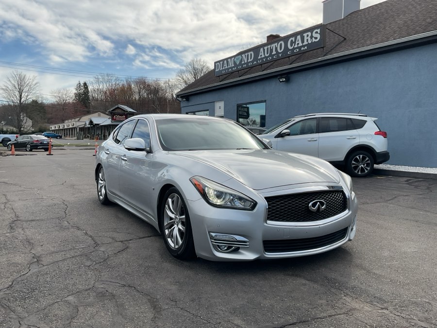 2018 INFINITI Q70 LUXE - Photo 12