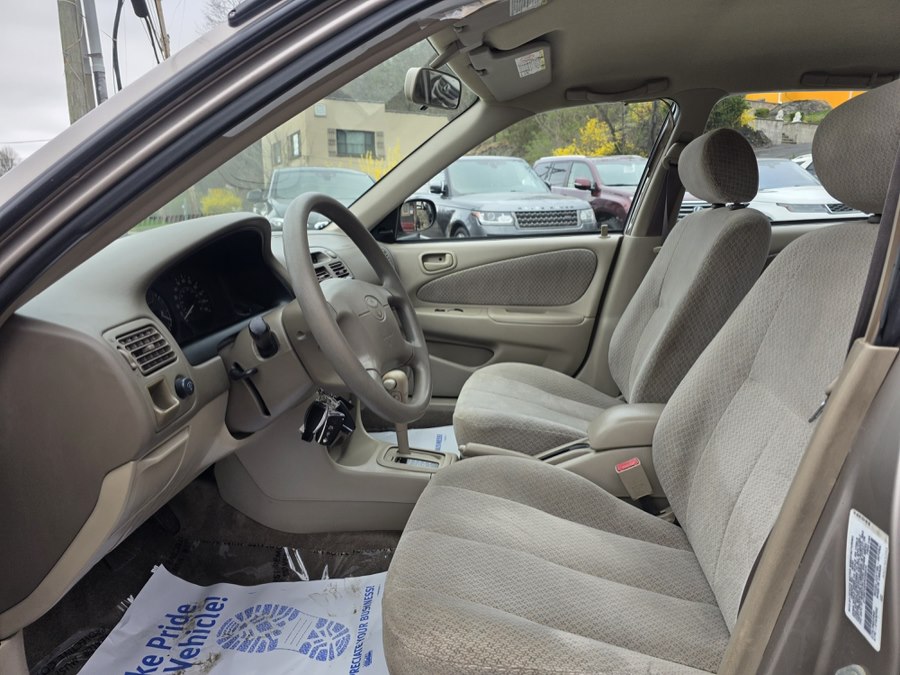 2000 Toyota Corolla LE - Photo 13