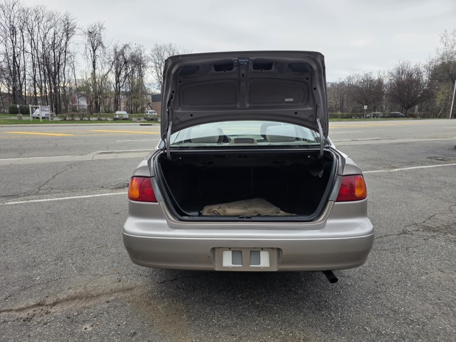 2000 Toyota Corolla LE - Photo 18