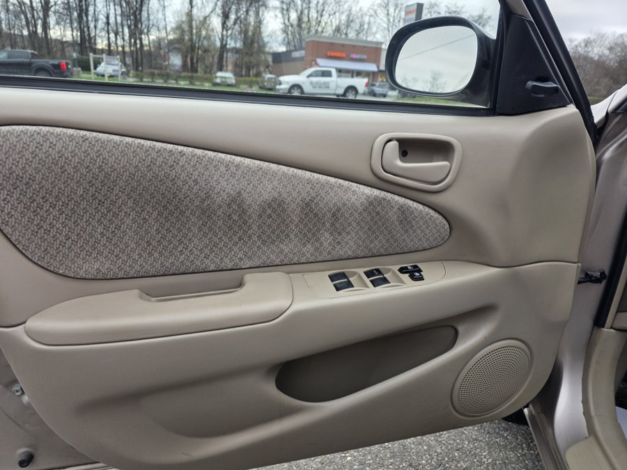 2000 Toyota Corolla LE - Photo 17
