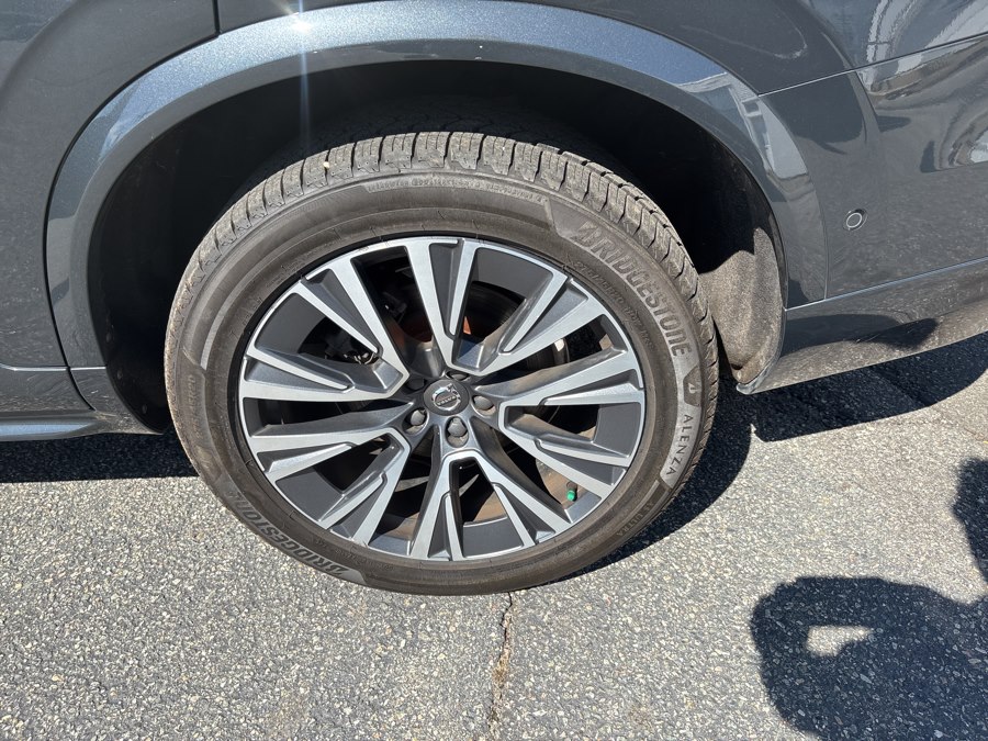 2021 Volvo XC90 Momentum - Photo 29