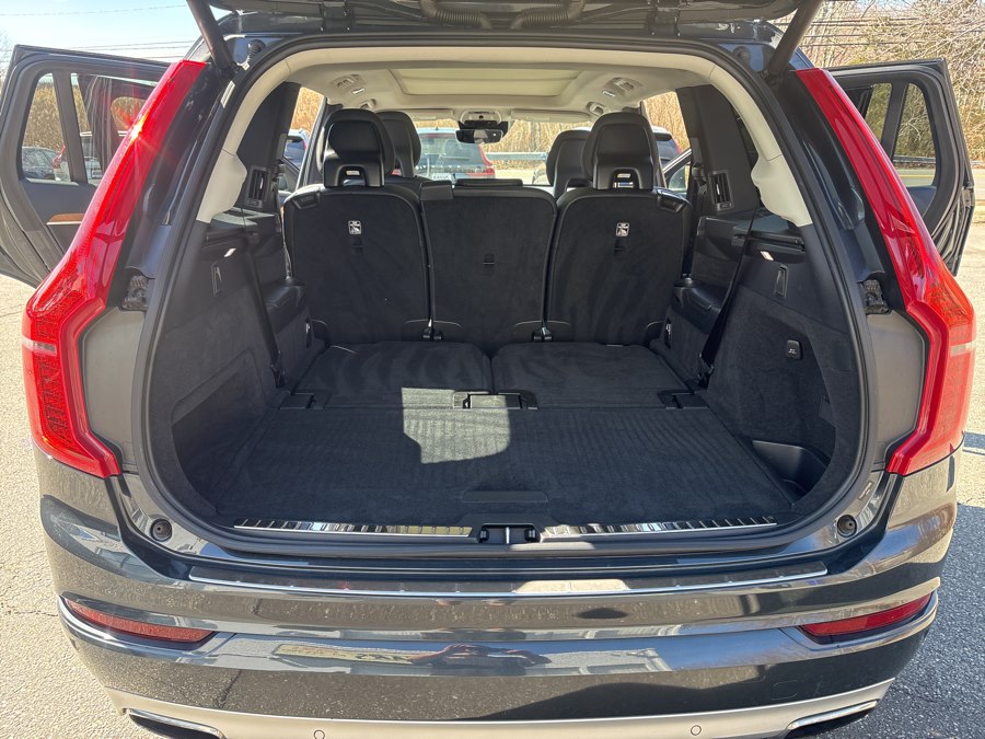 2021 Volvo XC90 Momentum - Photo 10