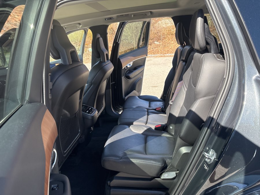 2021 Volvo XC90 Momentum - Photo 7