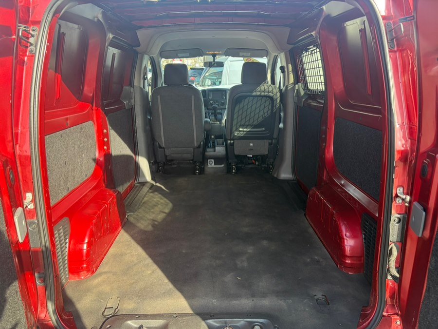 2019 Nissan NV200 SV - Photo 6
