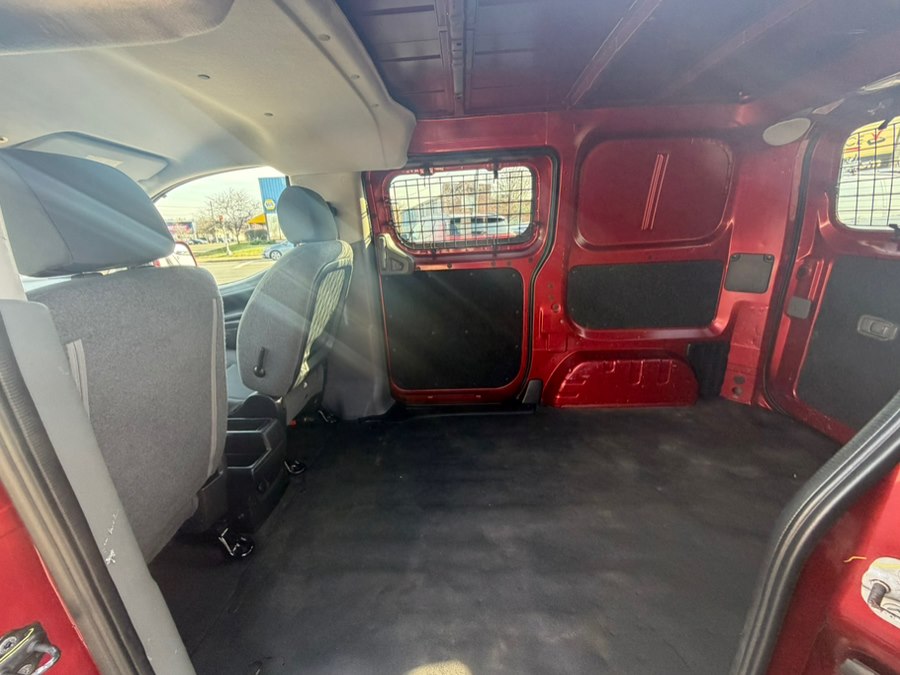 2019 Nissan NV200 SV - Photo 9