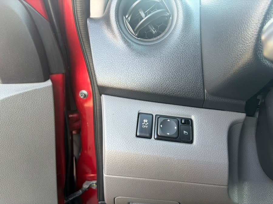 2019 Nissan NV200 SV - Photo 19