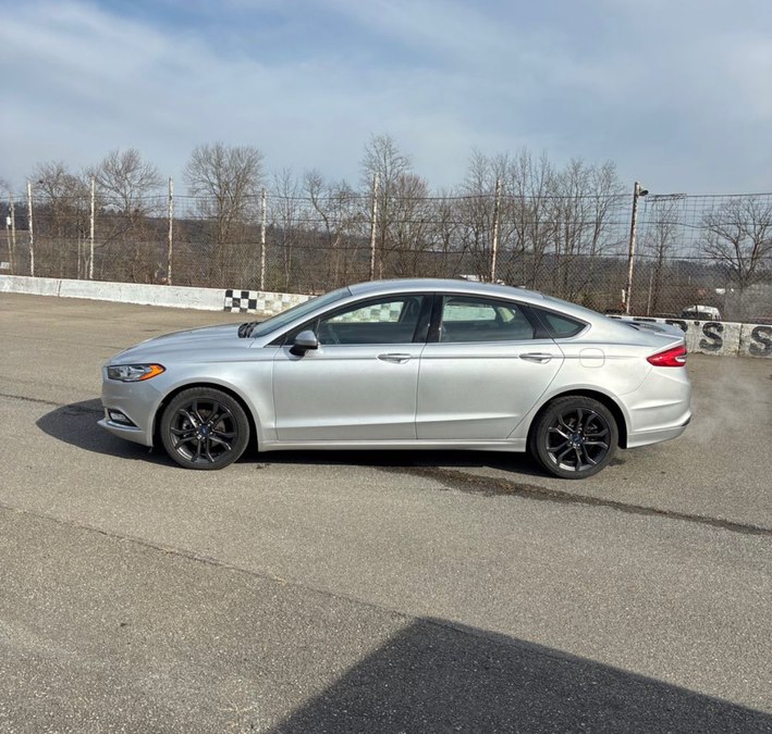 2018 Ford Fusion SE FWD's photo