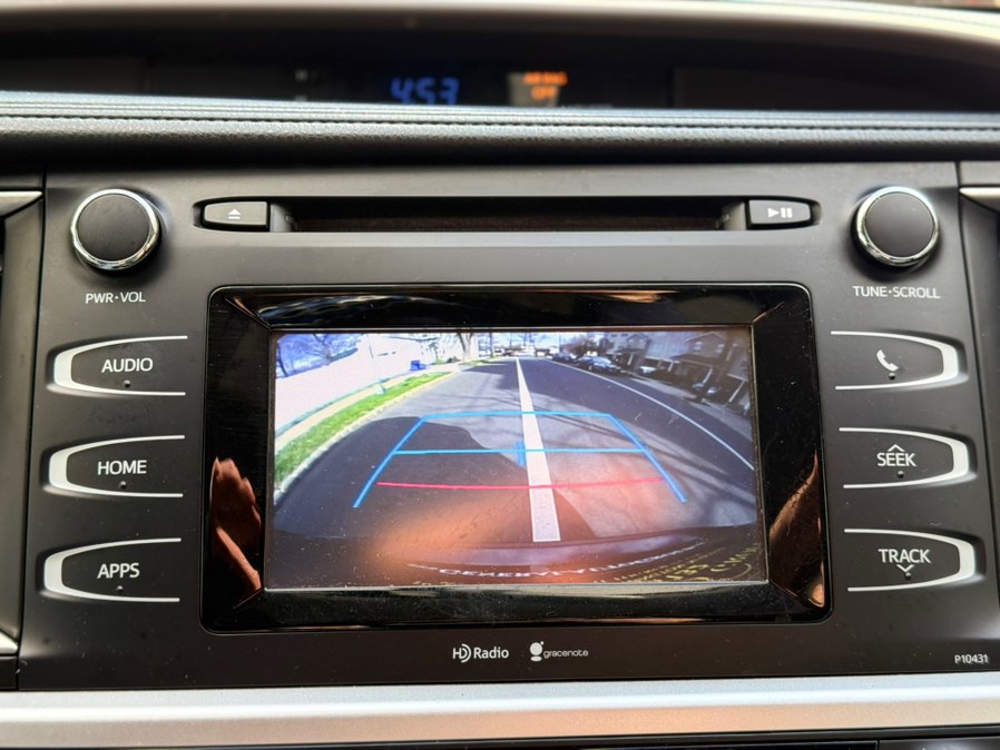 2015 Toyota Highlander LE Plus - Photo 25