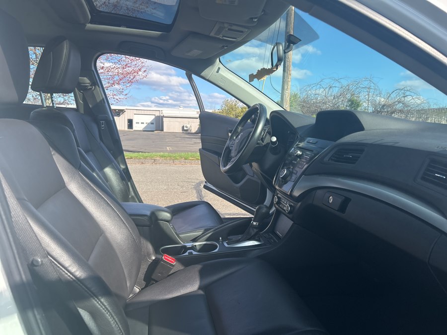 2018 Acura ILX Base - Photo 18