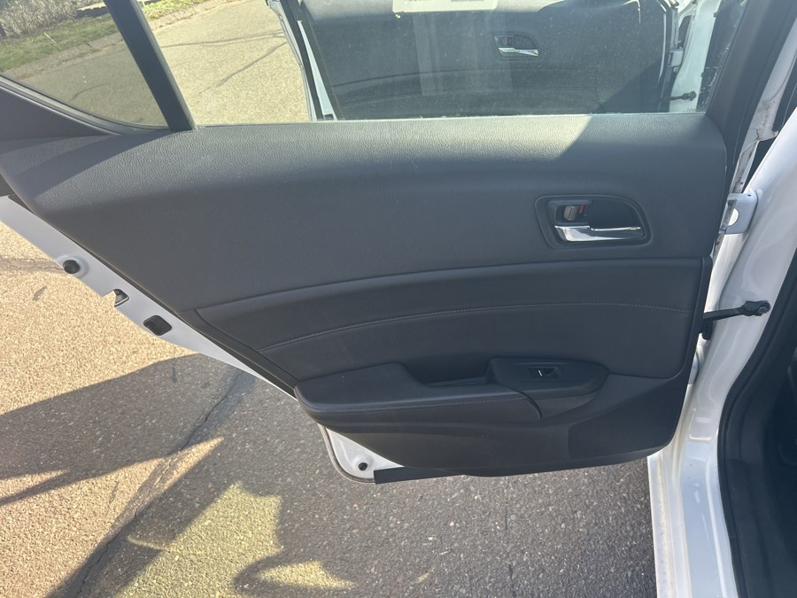 2018 Acura ILX Base - Photo 12