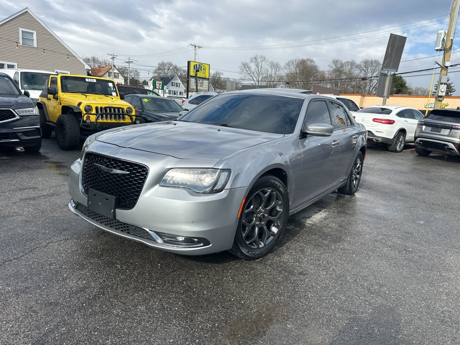 2017 Chrysler 300 S AWD