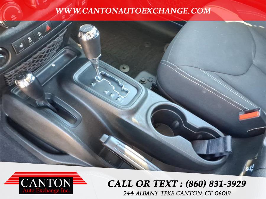 2017 Jeep Wrangler Unlimited Rubicon - Photo 15