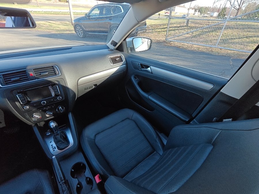 2013 Volkswagen Jetta SEL - Photo 12