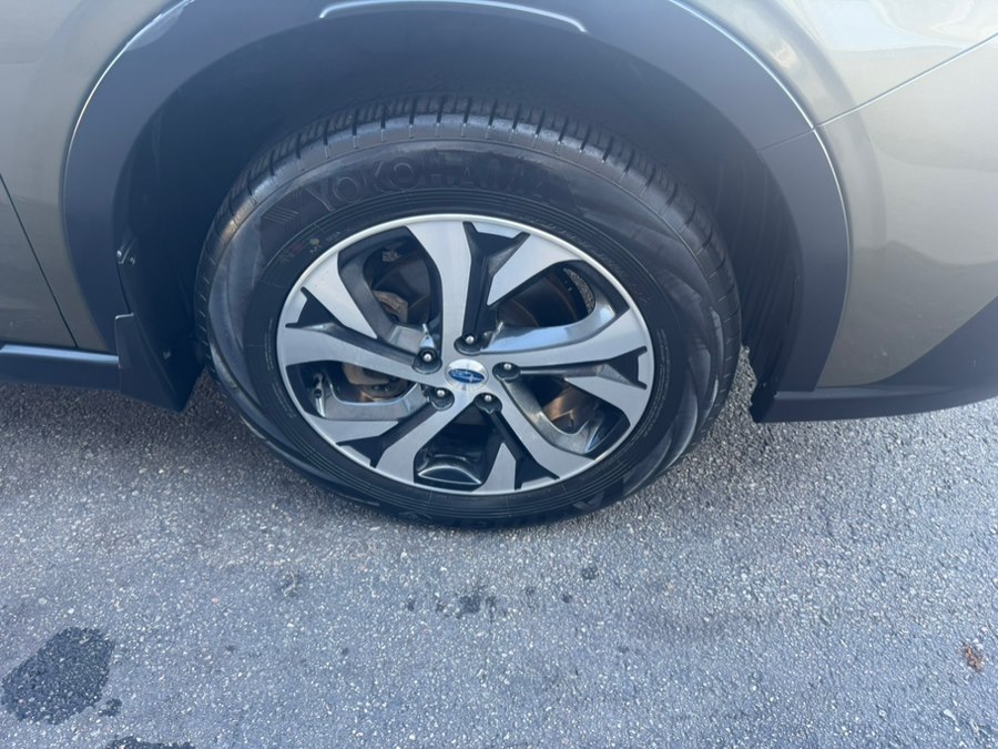 2020 Subaru Outback Limited - Photo 9