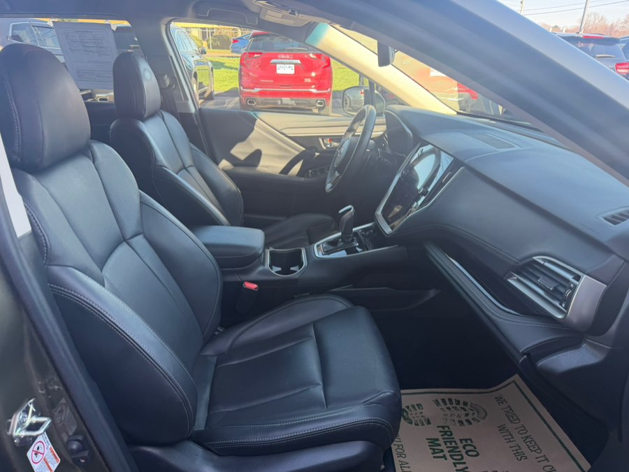 2020 Subaru Outback Limited - Photo 29