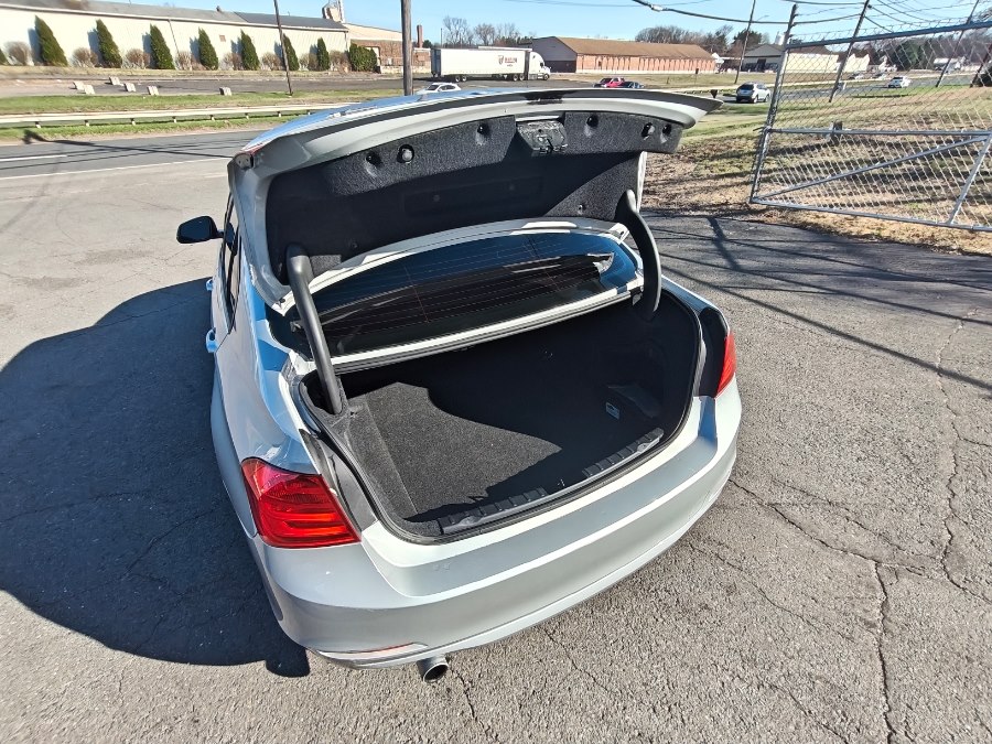 2015 BMW 3 Series 320i - Photo 31