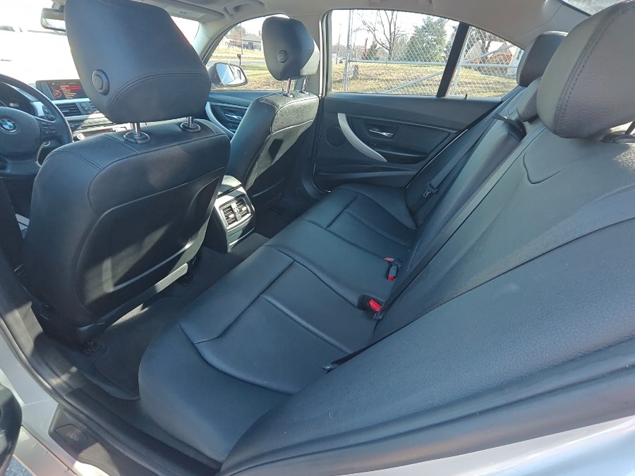 2015 BMW 3 Series 320i - Photo 10