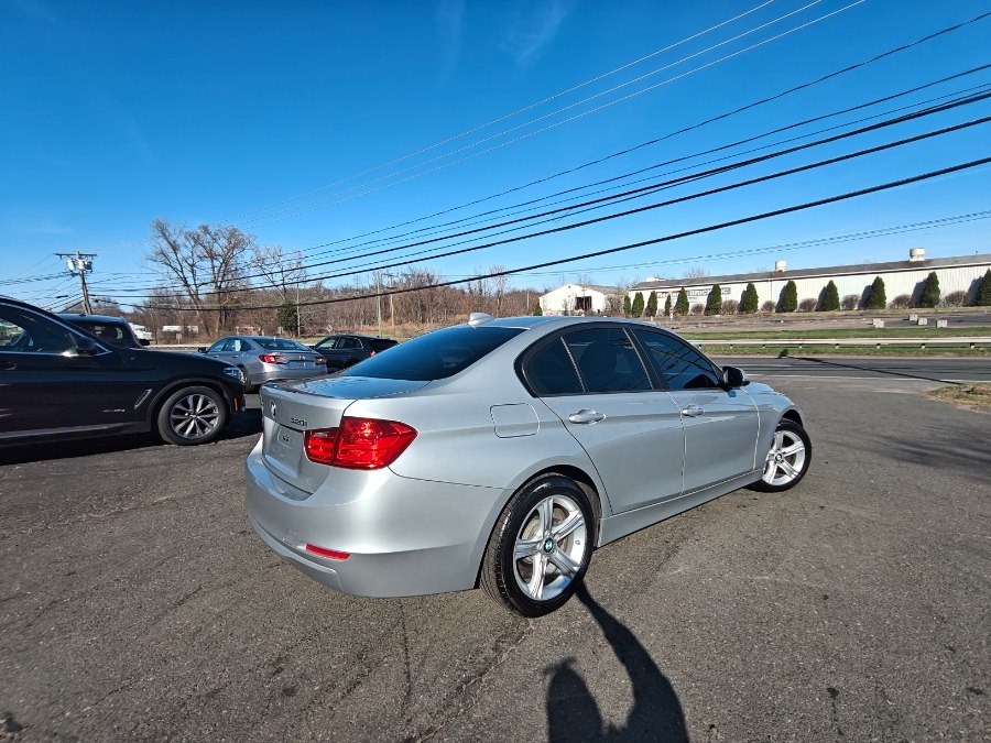 2015 BMW 3 Series 320i - Photo 6
