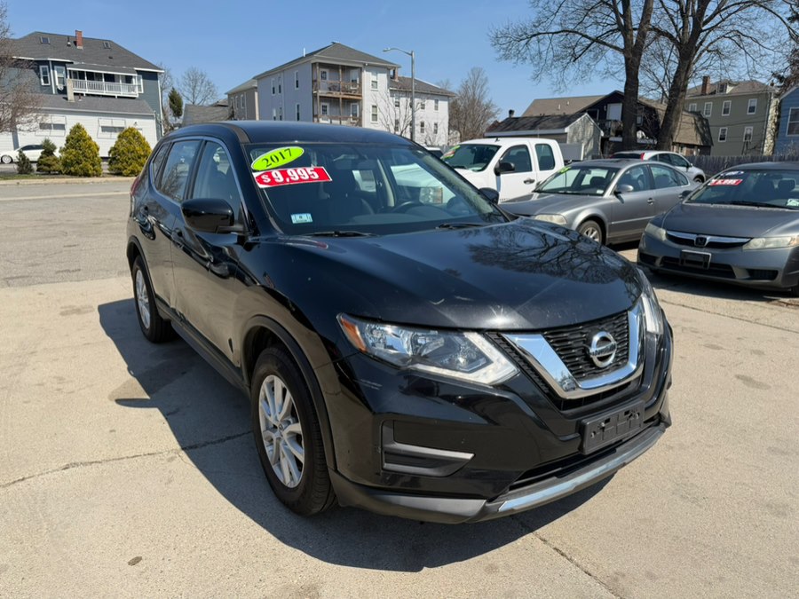Used 2017 Nissan Rogue in Worcester, Massachusetts | Worcester Auto Outlet LLC. Worcester, Massachusetts