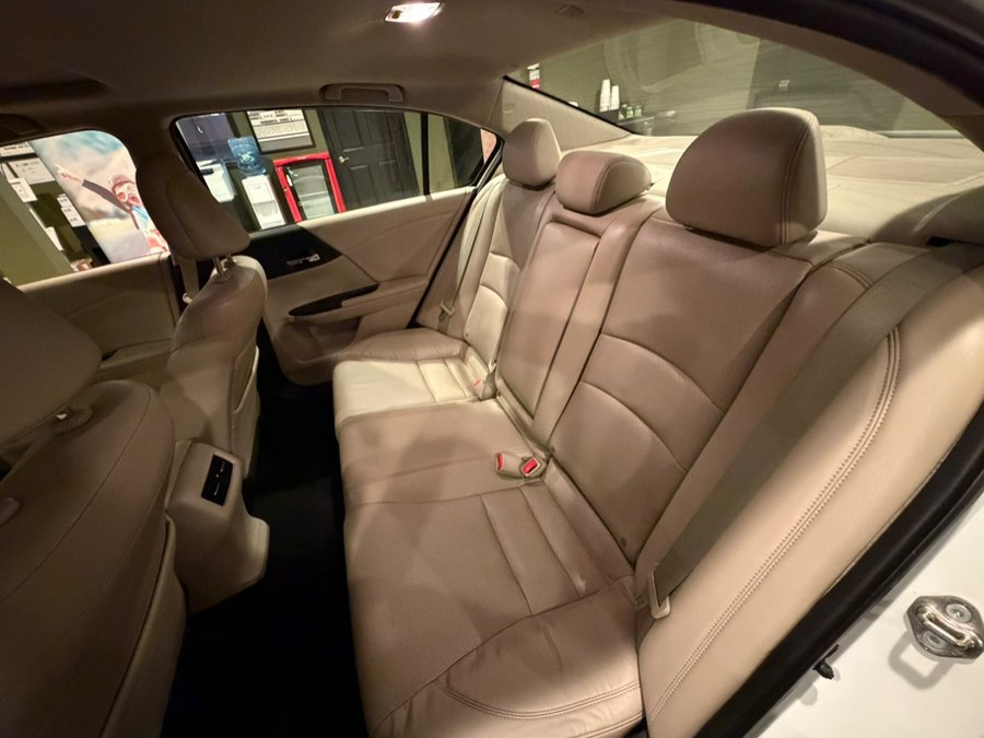 2017 Honda Accord EX-L - Photo 8