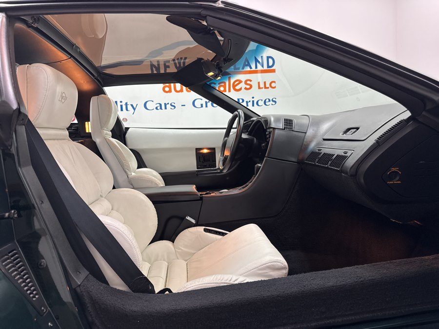 1993 Chevrolet Corvette - Photo 10