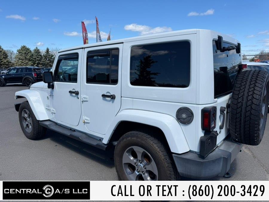 2017 Jeep Wrangler Unlimited Sahara - Photo 19