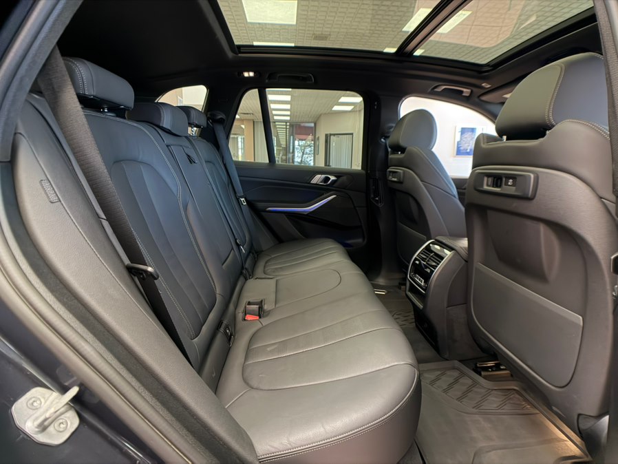 2022 BMW X5 40i - Photo 17