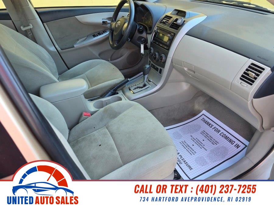 2012 Toyota Corolla LE - Photo 12