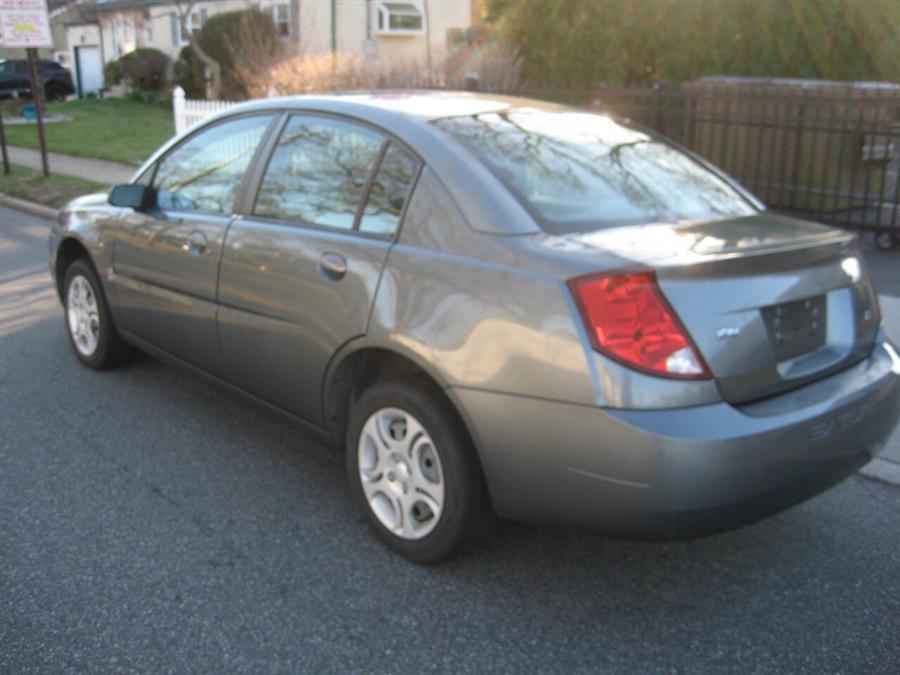 2005 Saturn ION 2 - Photo 6