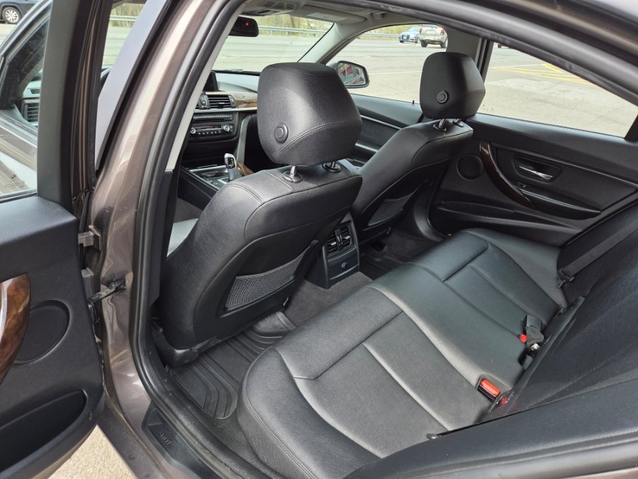 2015 BMW 3 Series 328i - Photo 6