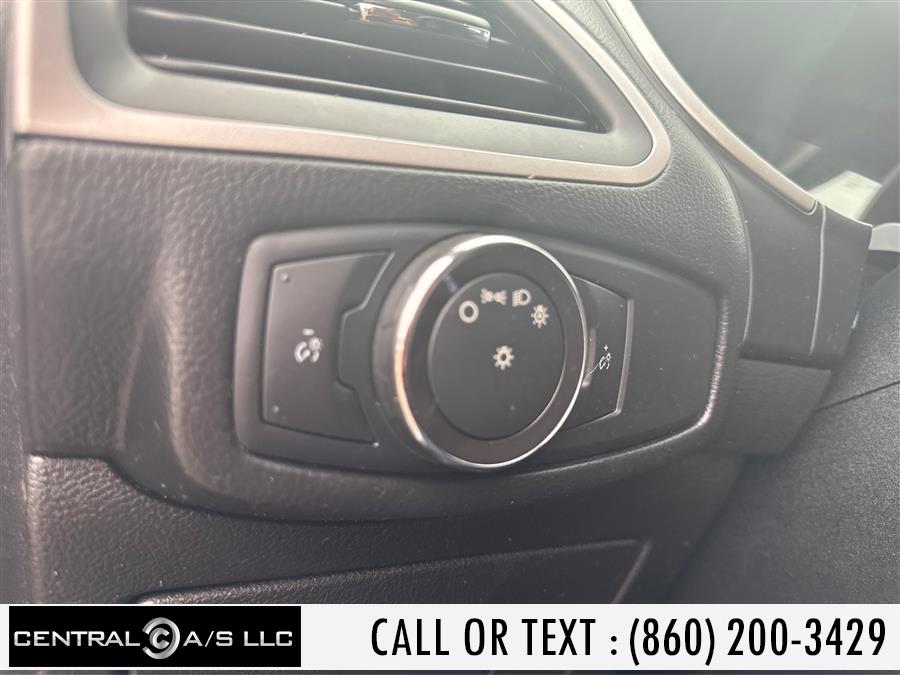 2016 Ford Edge SEL - Photo 15