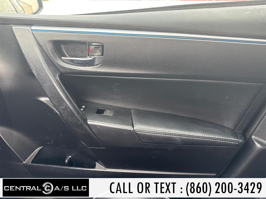 2015 Toyota Corolla S - Photo 18