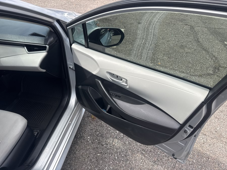 2021 Toyota Corolla LE - Photo 12