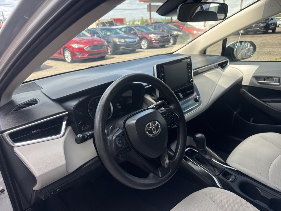 2021 Toyota Corolla LE - Photo 7