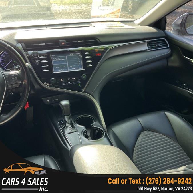 2019 Toyota Camry SE - Photo 7