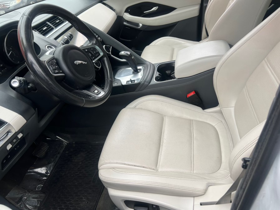 2019 Jaguar E-PACE S - Photo 6