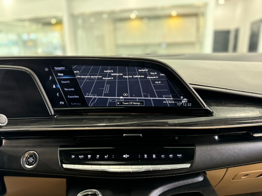 2024 Cadillac Escalade Premium Luxury - Photo 29