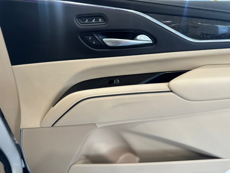 2024 Cadillac Escalade Premium Luxury - Photo 20