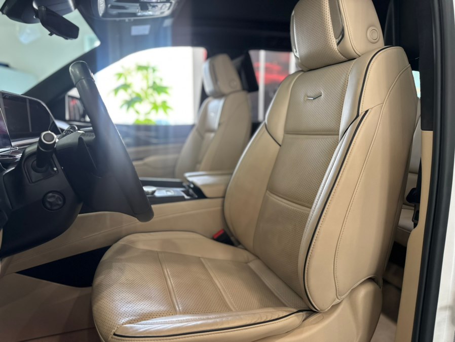 2024 Cadillac Escalade Premium Luxury - Photo 14