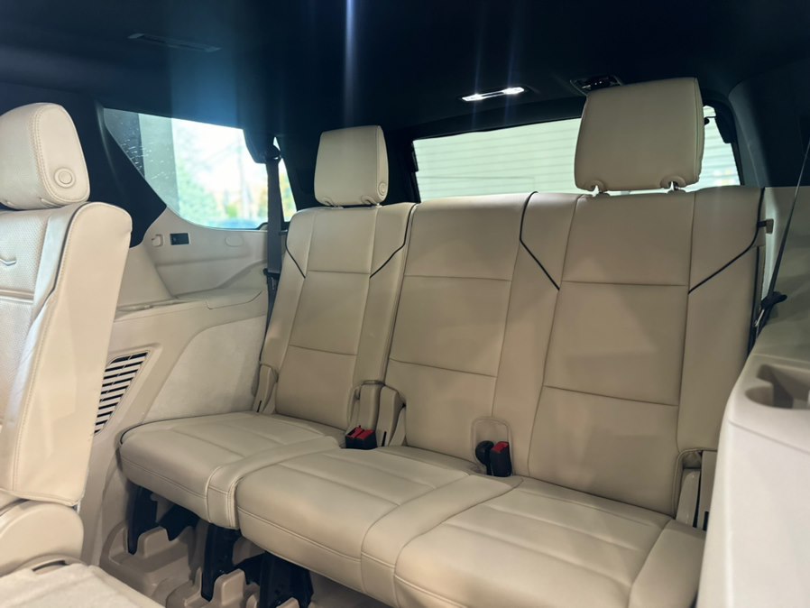 2024 Cadillac Escalade Premium Luxury - Photo 19