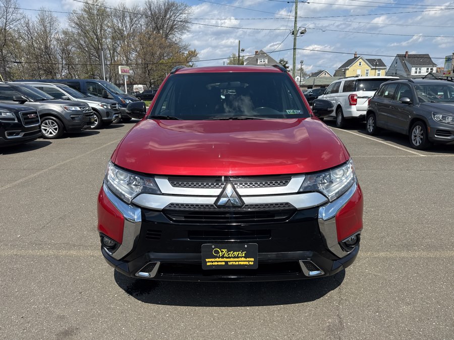 2019 Mitsubishi Outlander LE FWD's photo