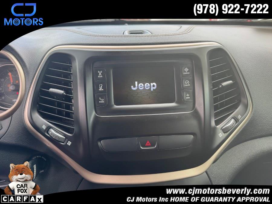 2015 Jeep Cherokee Altitude - Photo 19