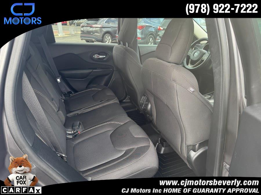 2015 Jeep Cherokee Altitude - Photo 11