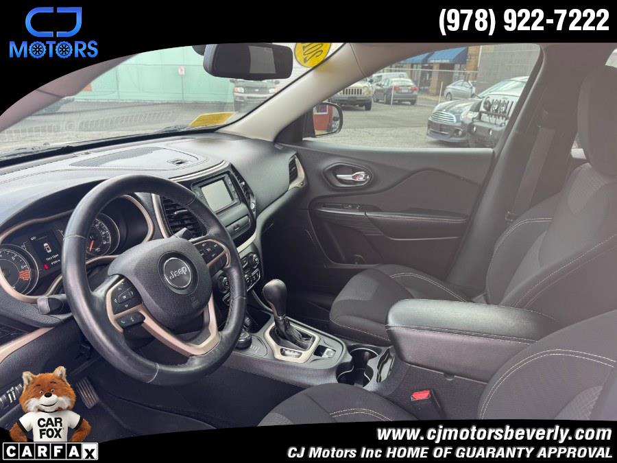 2015 Jeep Cherokee Altitude - Photo 8