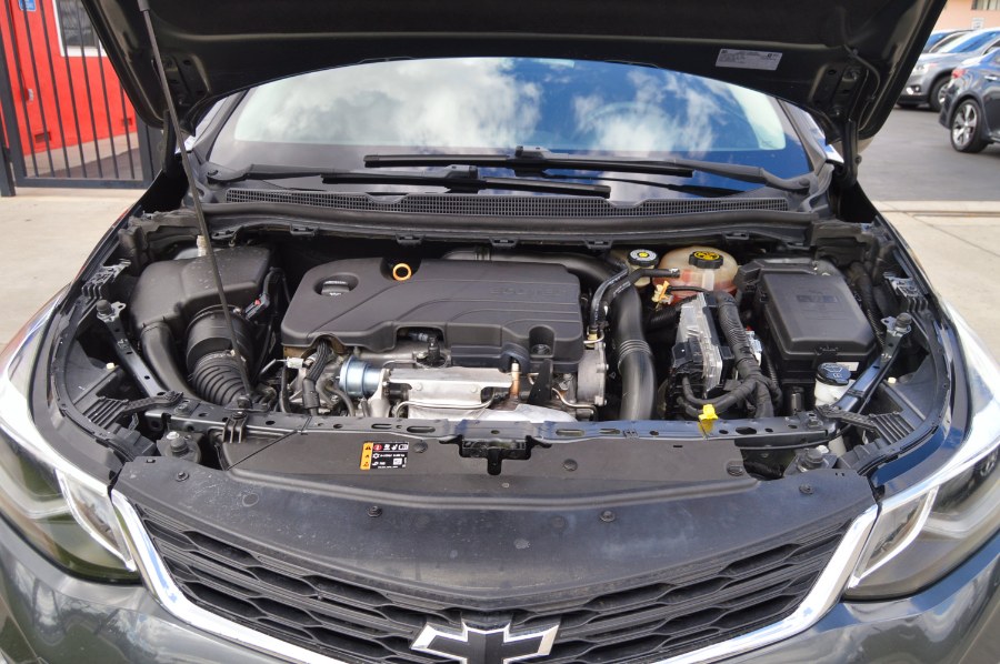 2018 Chevrolet Cruze LT - Photo 29
