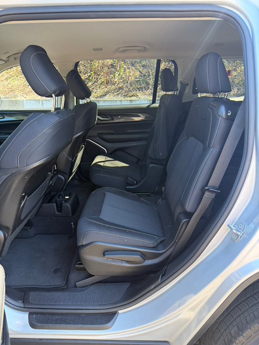 2022 Jeep Grand Cherokee L Laredo - Photo 28