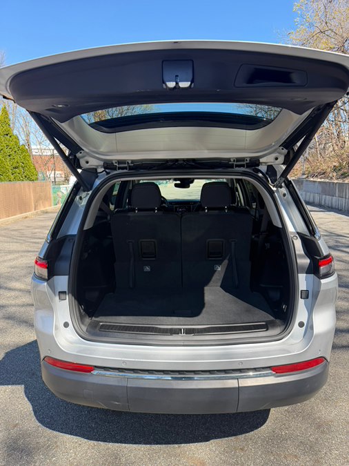 2022 Jeep Grand Cherokee L Laredo - Photo 15