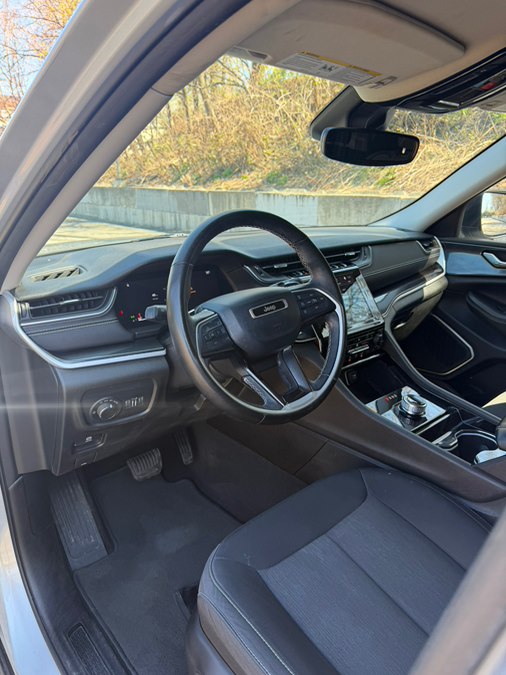 2022 Jeep Grand Cherokee L Laredo - Photo 36