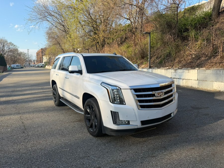 2018 Cadillac Escalade Luxury - Photo 1